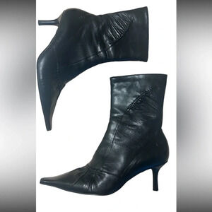 BRONX size 8.5 extra long pointed toe with kitten heel  leather boots EUC